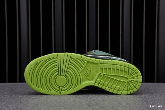 BV1310-337 Dunk Nike SB Green Box) Concepts Lobster Low (Regular 1123